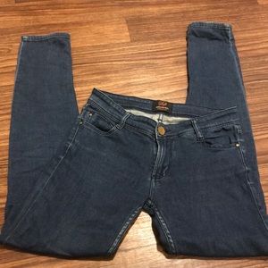 🔆 Stradivarius blue skinny jeans | size 4 US